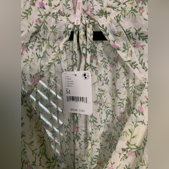 Free People Ma Cherie Floral Plunge Wrap Top Tie Neck Size: M - Picture 2 of 9